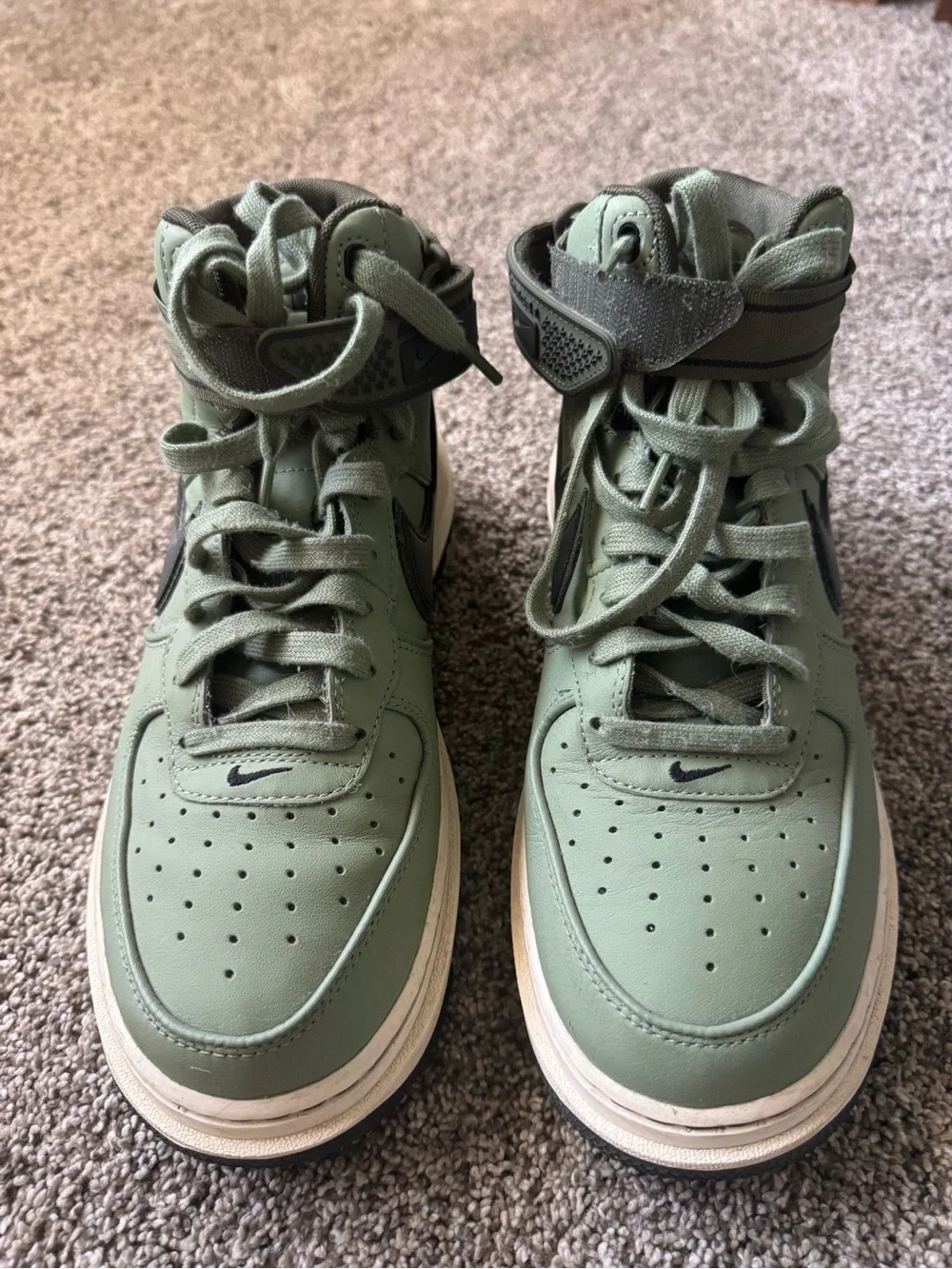 Nike Air Force 1 Mid-Top Sneakers Sage Green with Dark Gray Swoosh - Picture 2 of 7